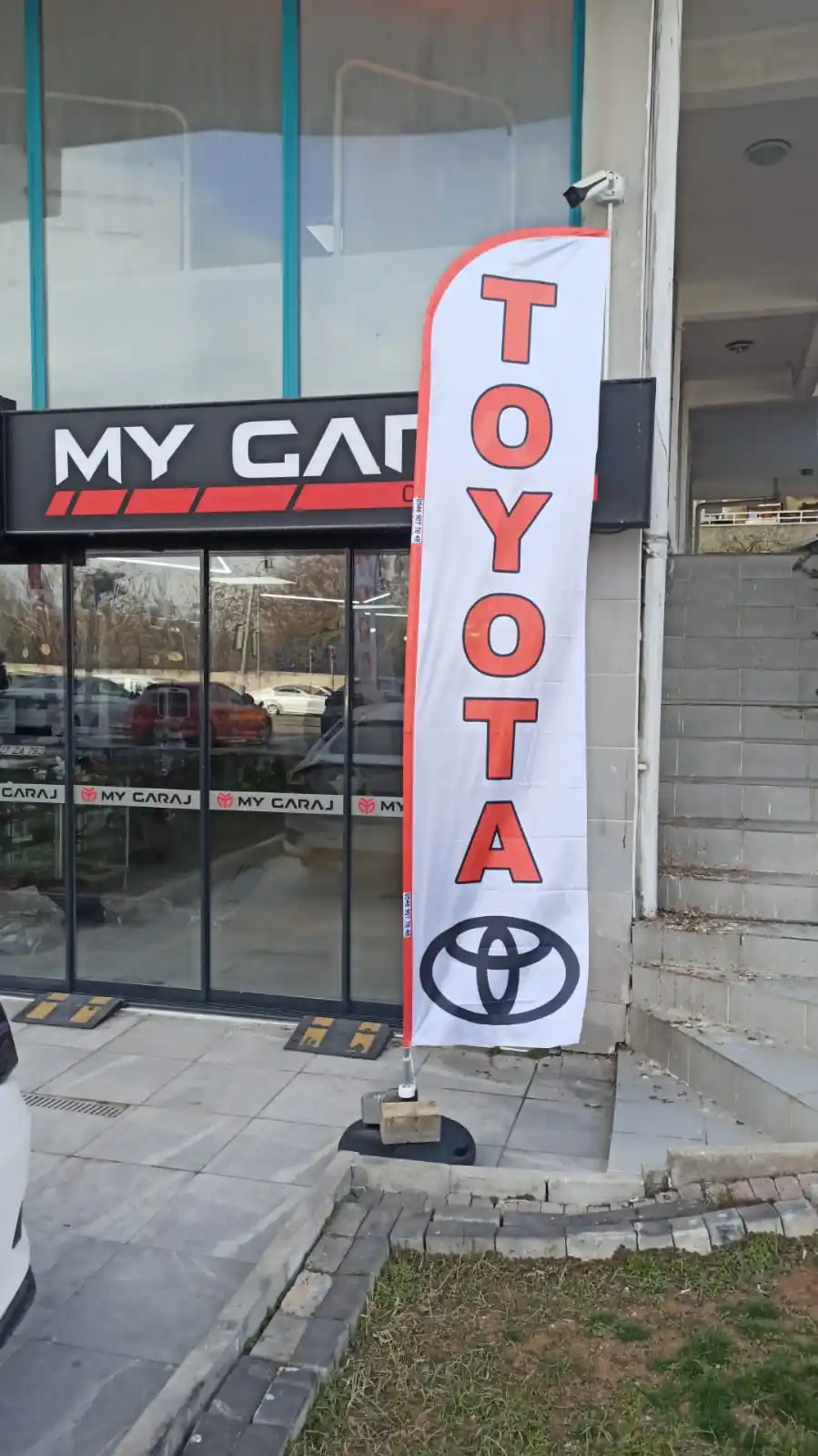 Otomobil Markaları Yelken Bayrağı-2