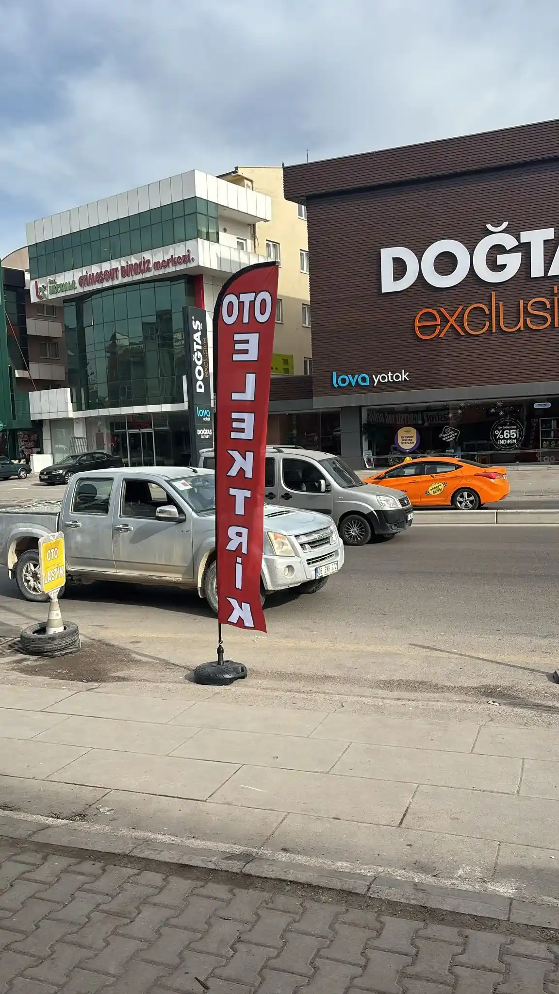 Oto Elektirikci Yelken Bayrağı-12