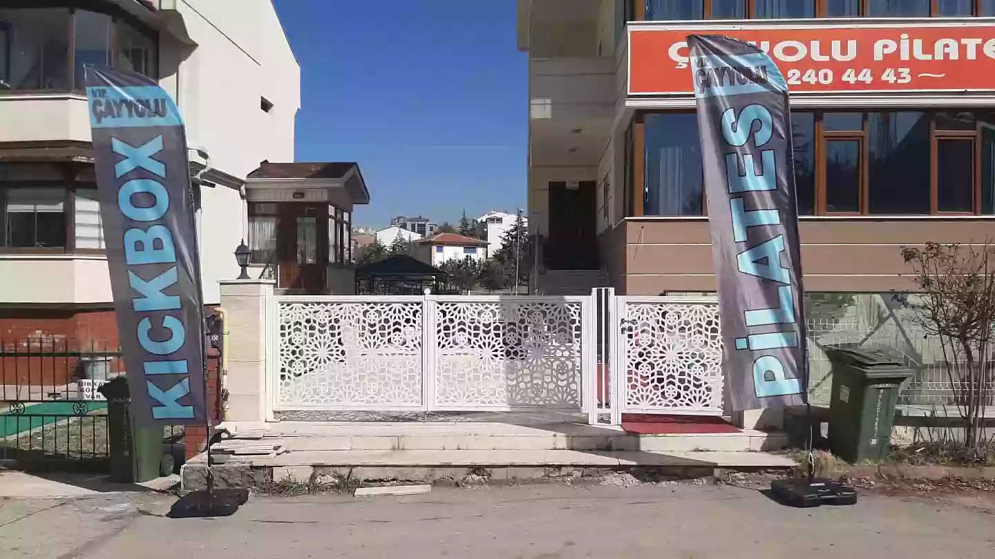 Spor Salonu Yelken Bayrağı-19