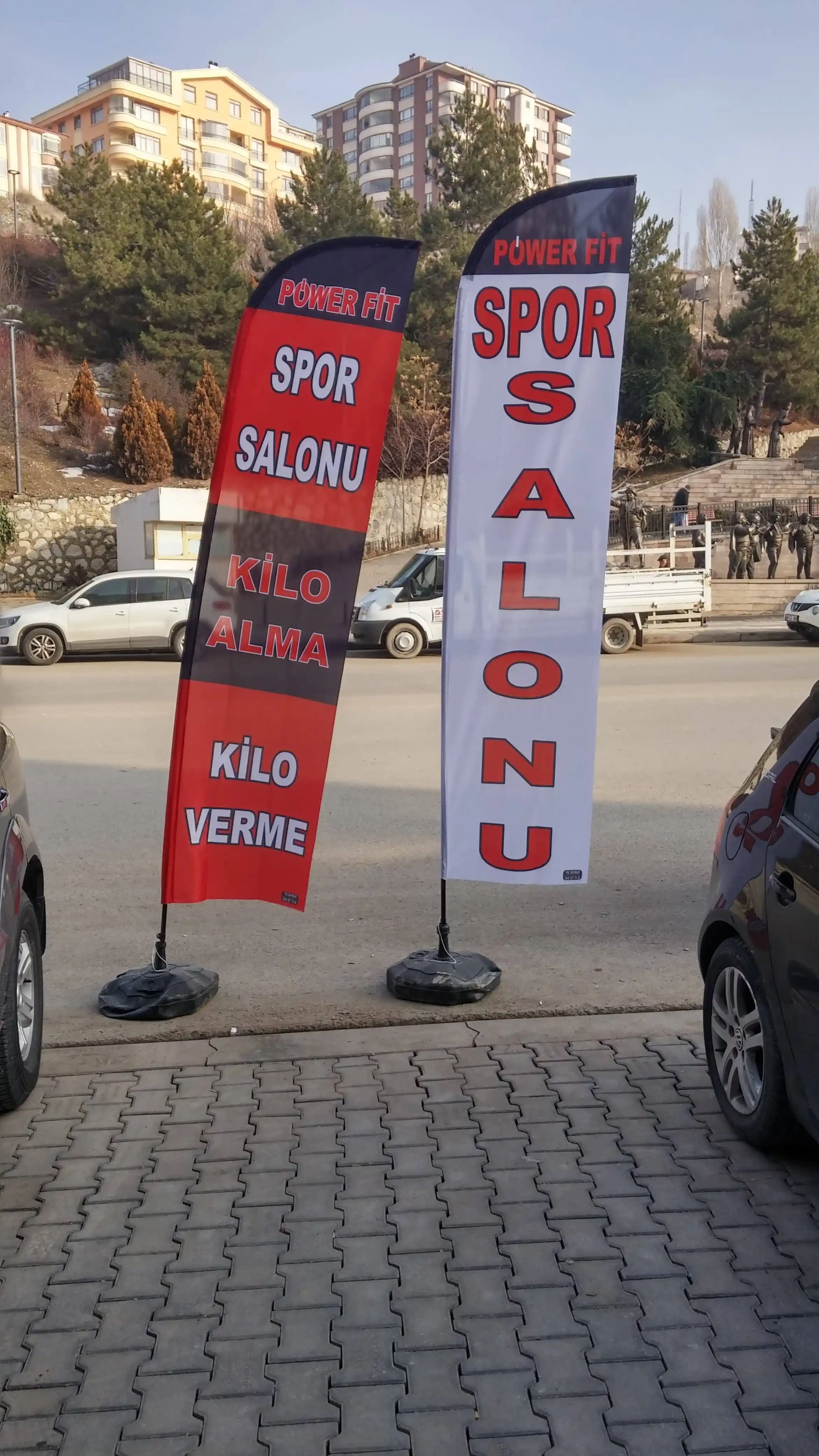 spor-salonu-yelken-bayragi-17