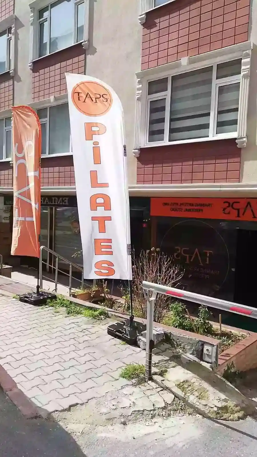 spor-salonu-yelken-bayragi-7